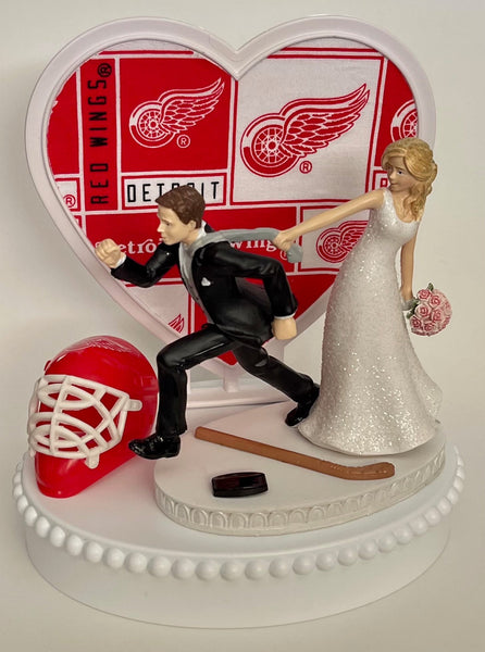 Wedding Cake Topper Detroit Red Wings Hockey Themed Funny Bride and Groom Sports Fans Unique Groom's Cake Top Unique Bridal Shower Gift Idea