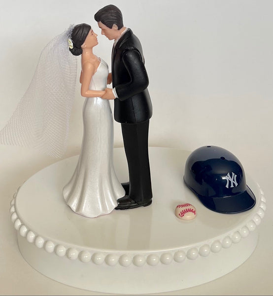 Wedding Cake Topper New York Yankees Baseball Themed Short-Haired Bride Groom Pretty NY Heart Sports Fans Fun Unique Shower Reception Gift