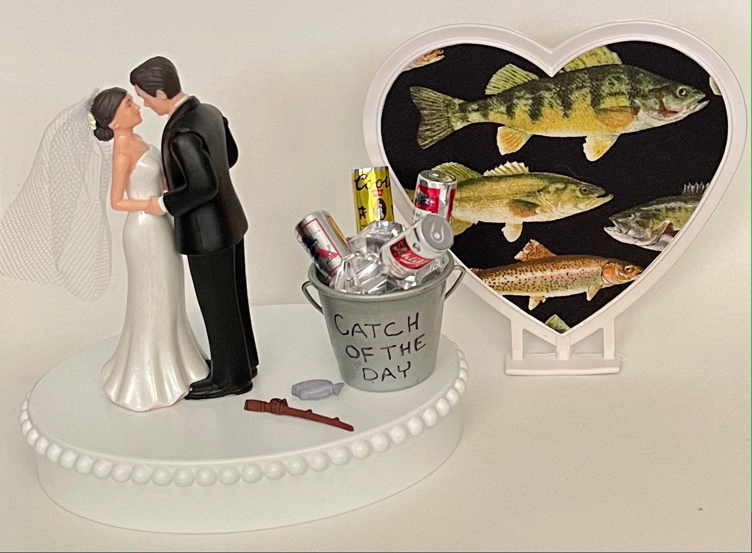 Wedding Cake Topper My Best Catch Fishing Themed Fisherman Fish Beautiful  Long-haired Bride Groom Bridal Shower Gift Unique Groom's Cake Top -   Denmark