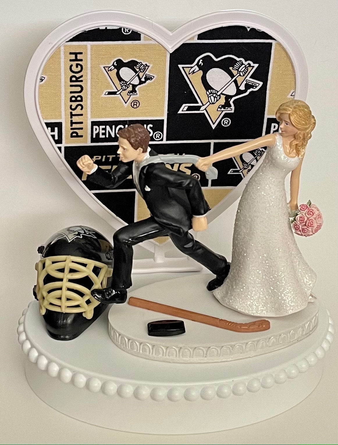 Wedding Cake Topper Pittsburgh Penguins Hockey Themed Running Funny Humorous Bride Groom Pens Sports Fans Reception Fun Groom's Cake Top